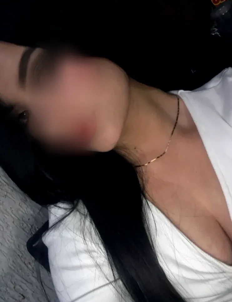 Hanane, 21 años