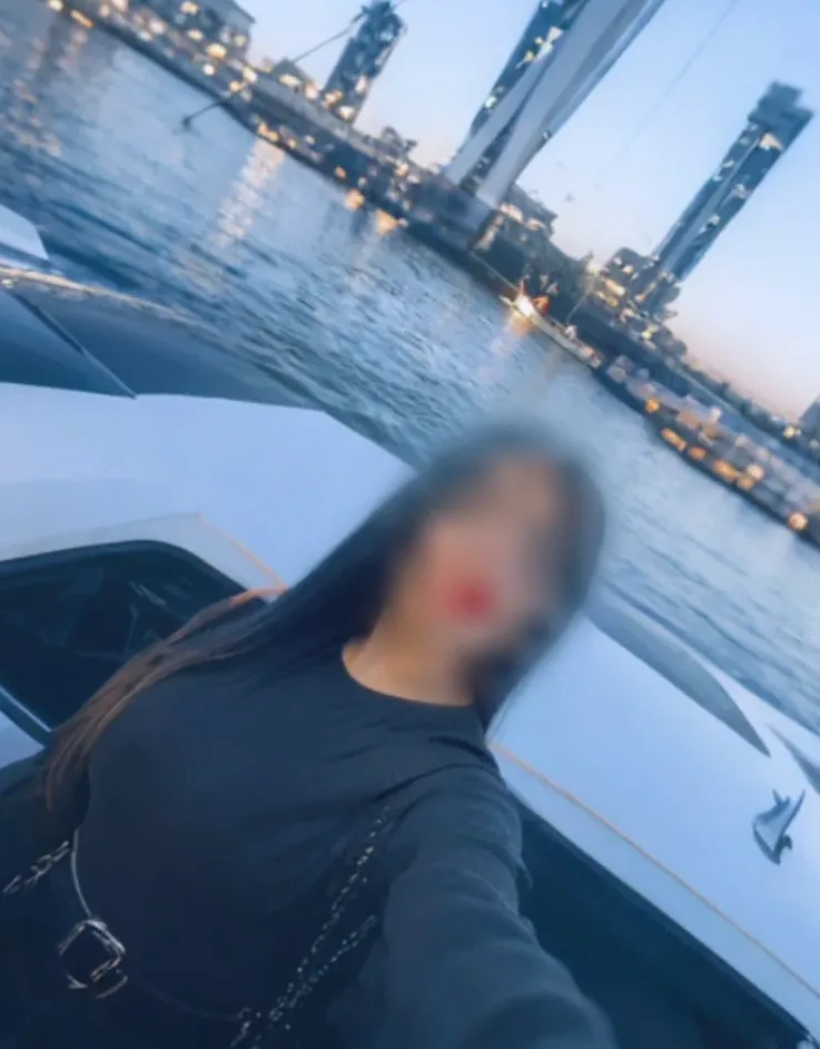 Mónica, 35 años